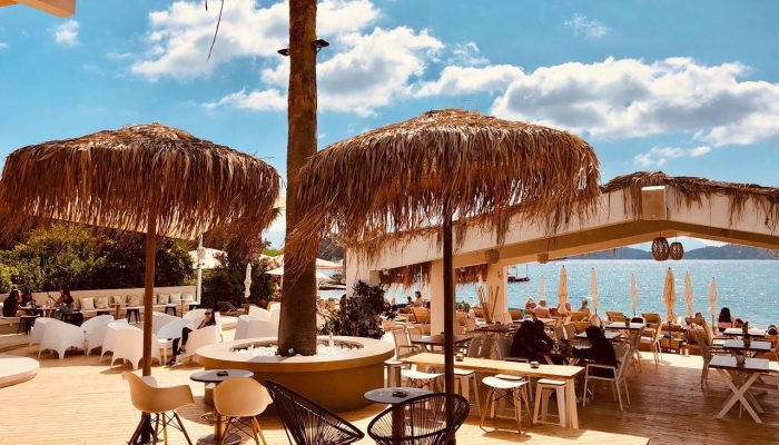 beach club